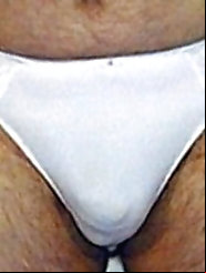 Tranny prostitute shows her skills